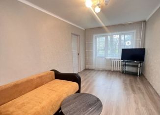 Продается 2-комнатная квартира, 45 м2, Ефремов, улица Свердлова, 46