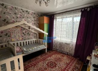 Продаю двухкомнатную квартиру, 54 м2, Бийск, Советская улица, 199/4