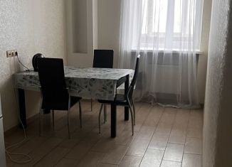 Аренда 2-комнатной квартиры, 40 м2, Тюмень, улица Газовиков, 33, Центральный округ