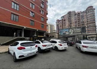 Продажа офиса, 70 м2, Махачкала, улица Каримова, 15