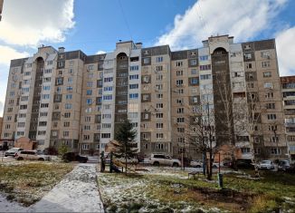 Продаю 2-ком. квартиру, 85 м2, Уфа, Дуванский бульвар