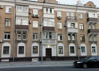 Продам помещение свободного назначения, 12.1 м2, Москва, метро Сокол, Новопесчаная улица, 5