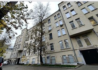 Продаю квартиру студию, 11.5 м2, Москва, улица Земляной Вал, 65, метро Марксистская