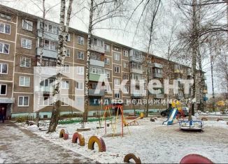 Продам 2-ком. квартиру, 44 м2, Иваново, Ленинский район, проспект Строителей, 44