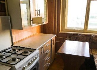 Сдается трехкомнатная квартира, 68 м2, Калужская область, улица Гагарина, 23