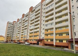 Продам двухкомнатную квартиру, 66.5 м2, Смоленск, улица Крупской, 54Б