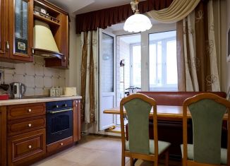 Продажа 2-ком. квартиры, 60 м2, Фрязино, Октябрьская улица, 6