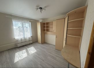 Продается двухкомнатная квартира, 52.7 м2, Омск, улица Крупской, 19