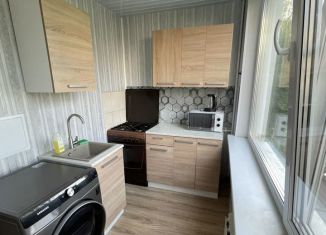 Сдается 3-ком. квартира, 58 м2, Санкт-Петербург, Гражданский проспект, 90к2, метро Академическая