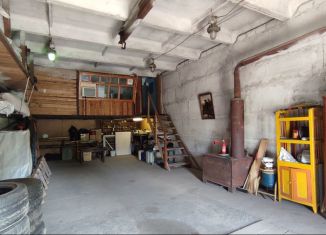 Продается гараж, 30 м2, посёлок городского типа Лучегорск