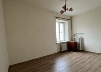 Сдам в аренду 3-ком. квартиру, 70 м2, Москва, Авиамоторная улица, 20/17, ЮВАО