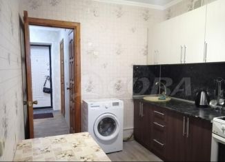 Сдается 1-ком. квартира, 35 м2, Тюмень, Волгоградская улица, 67