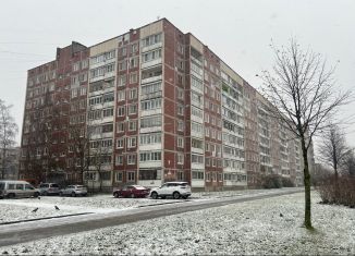 Продажа 3-комнатной квартиры, 57.4 м2, Колпино, улица Веры Слуцкой, 48