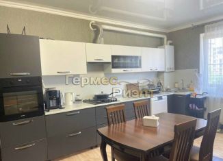 Продается 2-ком. квартира, 70 м2, Ставропольский край, Виноградная улица, 23