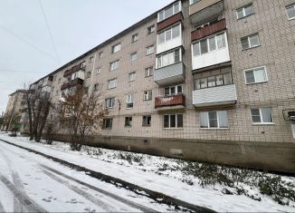 Продается 1-комнатная квартира, 30 м2, Вологда, улица Солодунова, 53