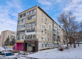 Продам 4-ком. квартиру, 60.8 м2, Хабаровск, улица Знамёнщикова, 51