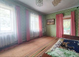 Продам трехкомнатную квартиру, 45 м2, Кабардино-Балкариия, Зелёная улица, 21