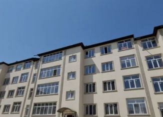 Продается 2-ком. квартира, 48 м2, Кабардино-Балкариия, Солнечная улица, 8к5