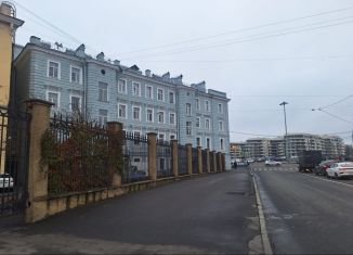 3-ком. квартира на продажу, 93.6 м2, Санкт-Петербург, Большая Зеленина улица, 41, метро Чкаловская