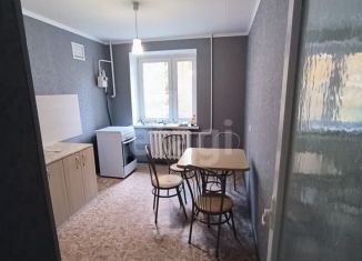 Сдача в аренду 1-ком. квартиры, 38 м2, Ярославль, улица Батова, 10к3