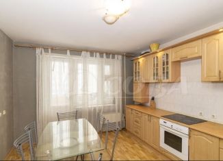 Продажа 3-комнатной квартиры, 92 м2, Тюмень, Калининский округ, улица Московский Тракт, 135к2