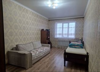 Продаю 2-комнатную квартиру, 77 м2, Нальчик, улица Толстого, 180Б