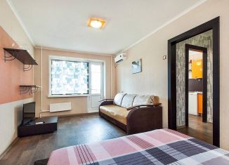 Сдается 1-комнатная квартира, 37.5 м2, Тольятти, улица Свердлова, 48