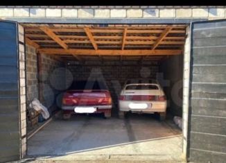 Продается гараж, 30 м2, поселок городского типа Благовещенка, Центральная площадь