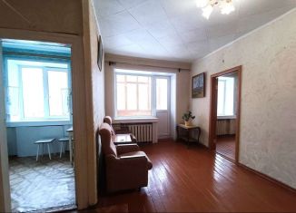 Продается 2-ком. квартира, 42.7 м2, Кировская область, улица Ленина, 114А