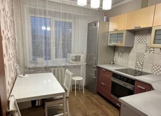 Сдаю в аренду 2-ком. квартиру, 50 м2, Бурятия, улица Пушкина, 35А