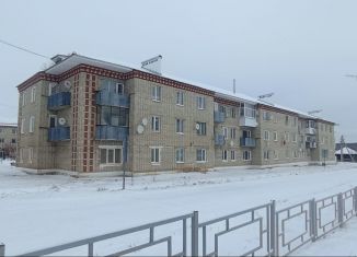 Продается 2-ком. квартира, 47 м2, посёлок городского типа Натальинск, улица Кирова, 20