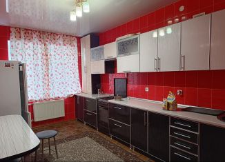 Сдаю 1-ком. квартиру, 40 м2, Таганрог, улица Чехова, 353к5