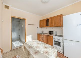 Продам 1-комнатную квартиру, 31 м2, Челябинск, улица Братьев Кашириных, 101, Калининский район