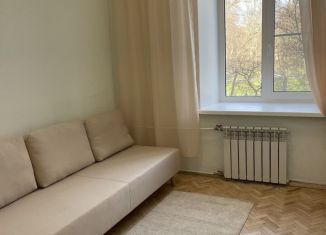 Сдается комната, 15 м2, Санкт-Петербург, улица Льва Толстого, 4, метро Петроградская