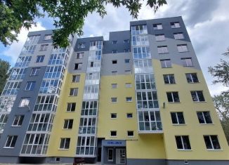 Продам трехкомнатную квартиру, 89 м2, Тольятти, Советская улица, 60А