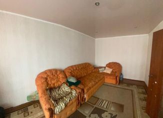 Продам 2-ком. квартиру, 49 м2, Кемеровская область, бульвар Химиков, 5