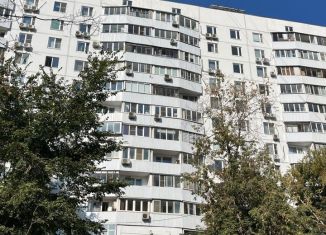 Продаю 3-ком. квартиру, 65 м2, Москва, Троицкая улица, 10с1, метро Цветной бульвар