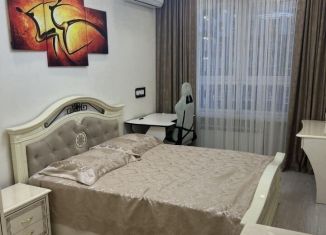 Сдается 2-ком. квартира, 70 м2, Люберцы, улица Юности, 13к1