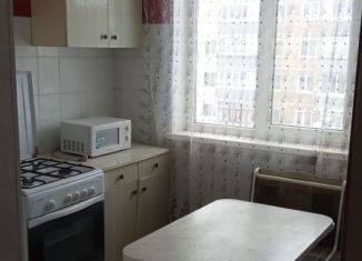 Сдаю в аренду 2-ком. квартиру, 47 м2, Салават, улица Калинина, 44