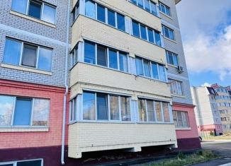 Продам 2-ком. квартиру, 52 м2, Орловская область, Колледжская улица, 4А