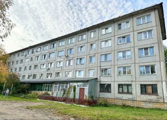 Продаю комнату, 10.5 м2, Омск, 21-я Амурская улица, 19Б