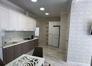 Продам 3-комнатную квартиру, 73 м2, Геленджик, Крымская улица, 19к7