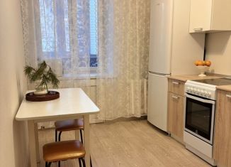 Продам 1-ком. квартиру, 37 м2, Уфа, улица Муксинова, 7, Кировский район