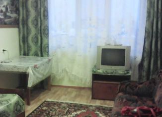 Продается двухкомнатная квартира, 42.5 м2, Барнаул, Лазурная улица, 36