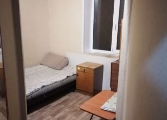 Сдаю в аренду комнату, 15 м2, Челябинск, улица Мечникова, 63