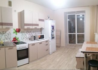 Сдам 1-ком. квартиру, 41 м2, Тюмень, Полевая улица, 105к3