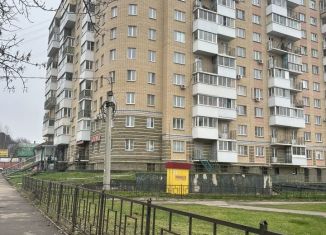 2-ком. квартира на продажу, 64 м2, Смоленск, улица Свердлова