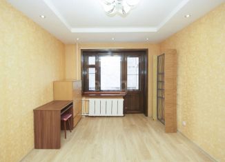 Продажа 2-комнатной квартиры, 42.5 м2, Омск, улица Гусарова, 115