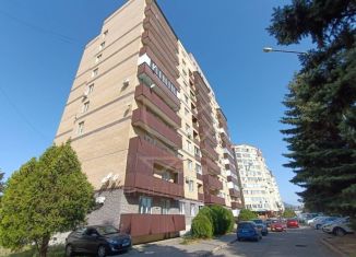 Продается 3-комнатная квартира, 79 м2, Ставропольский край, улица Булгакова, 13