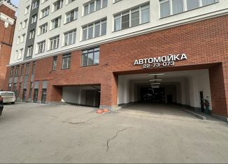 Сдам в аренду машиноместо, 13 м2, Екатеринбург, улица Азина, 22/2